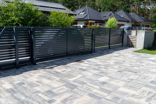 Best Professional Driveway Pavers  in Dodge City, KS